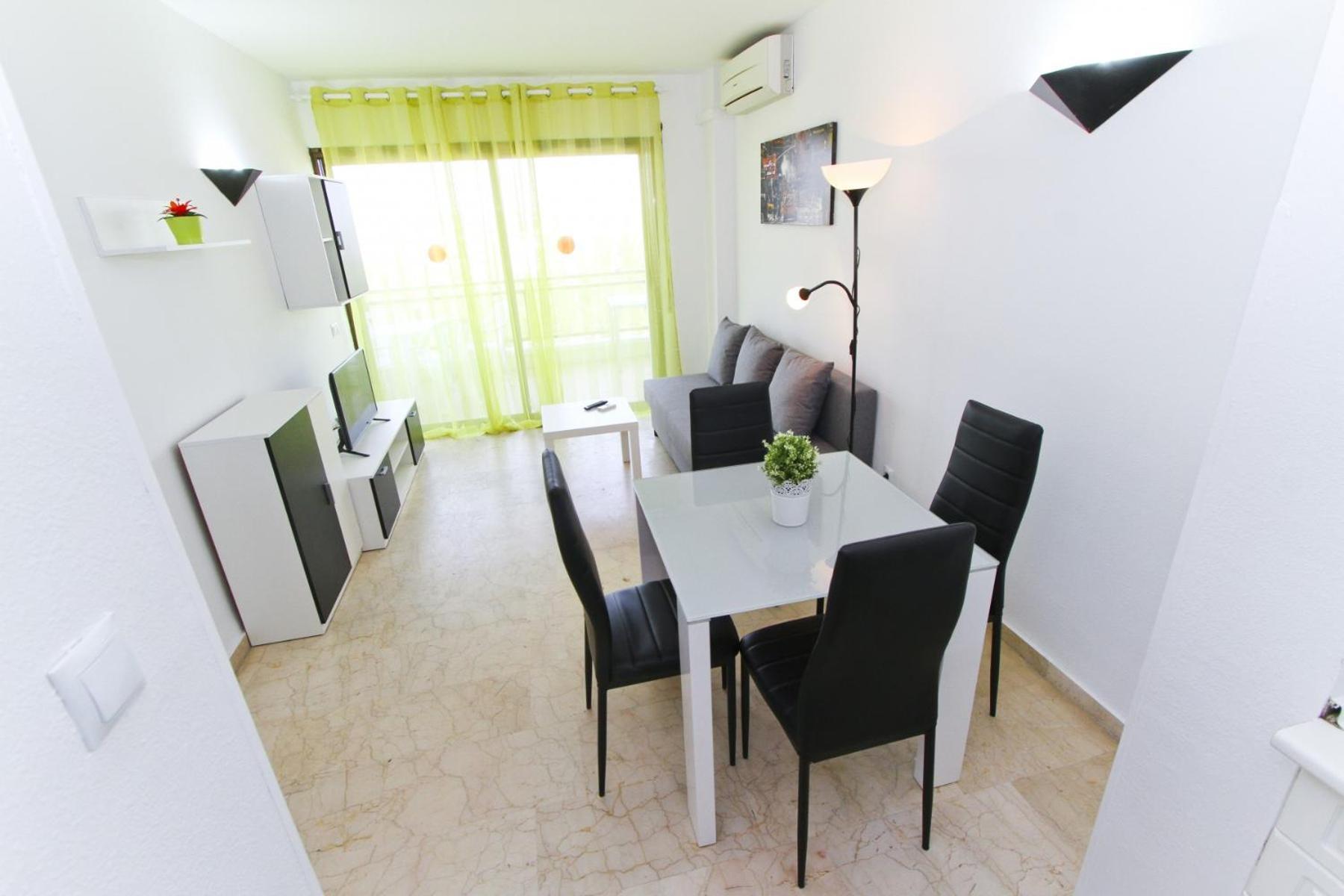 Aquamarina C Homestay By Turismar La Pineda Eksteriør bilde